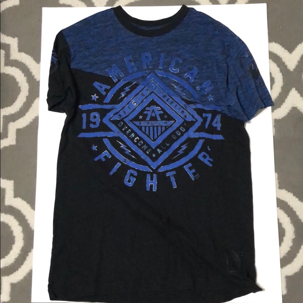 Young men American Fighter shirt SZ M